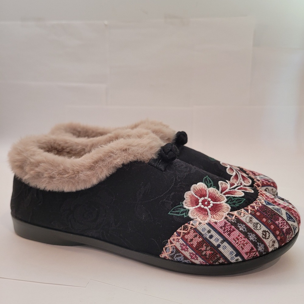 Lian Women Size 11 Black Traditional Chinese Embroidered Floral Slipper Mules - Picture 6 of 9